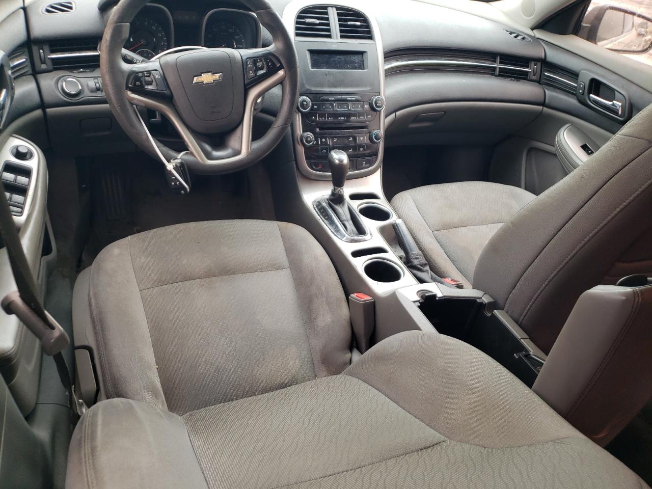 2015 Chevrolet Malibu - Image 8
