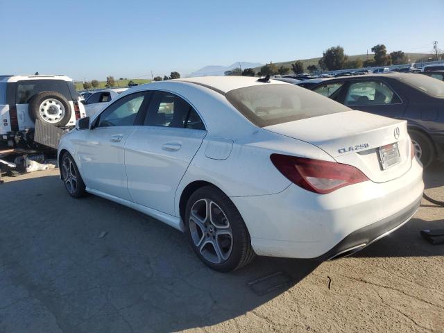  MERCEDES-BENZ CLA-CLASS 2019 Білий