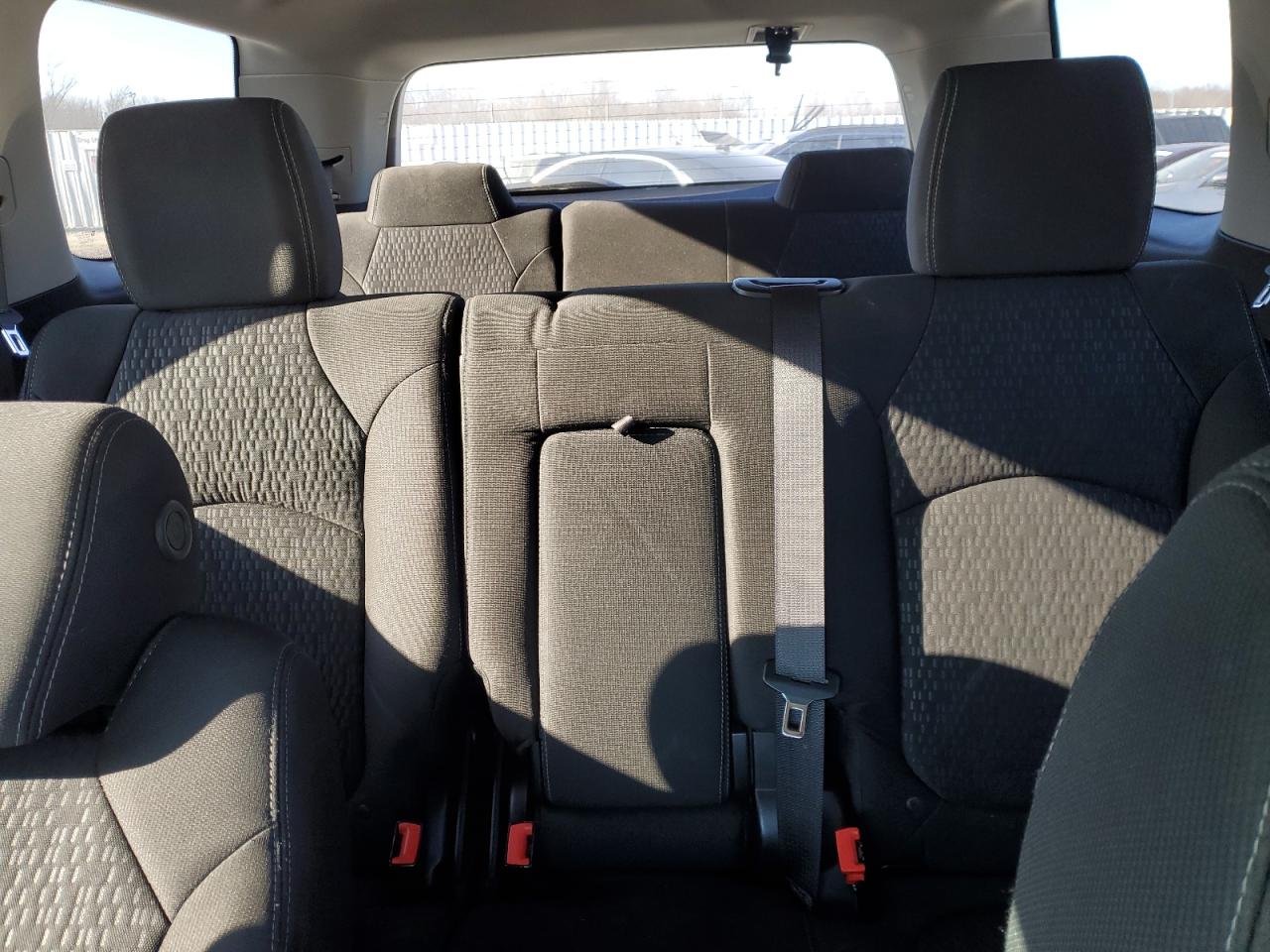 2016 GMC Acadia - Image 10
