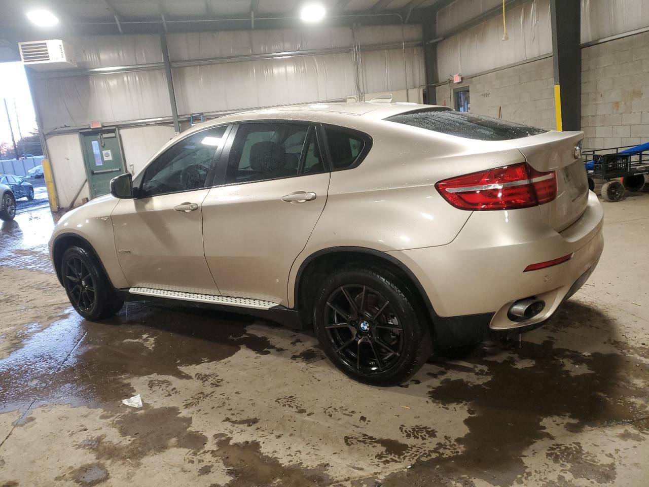 VIN 5UXFG2C50DL784434 2013 BMW X6 no.2