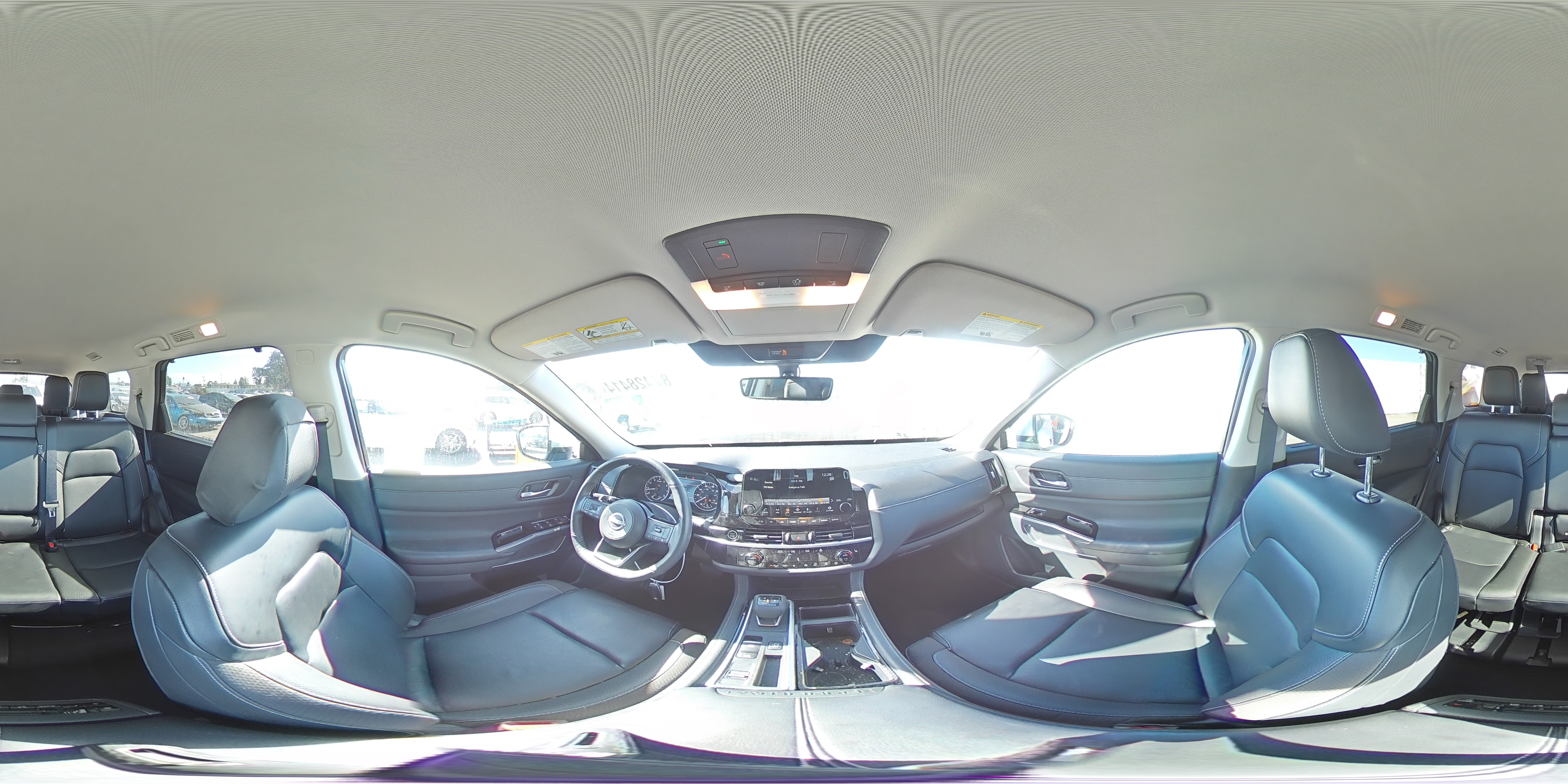 2024 Nissan Pathfinder - Image 14