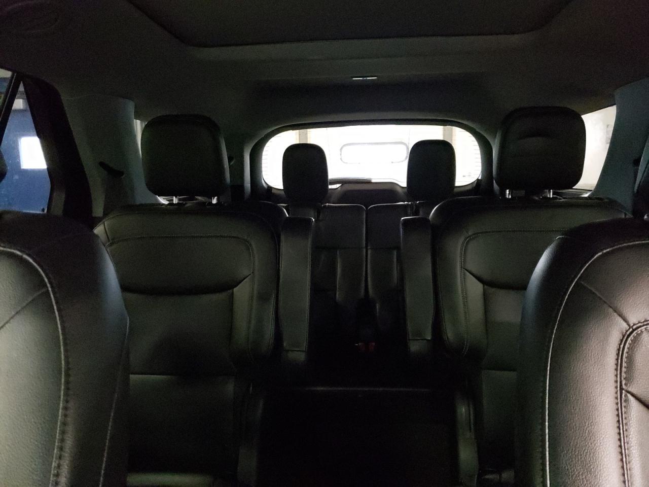 2023 Ford Explorer - Image 10