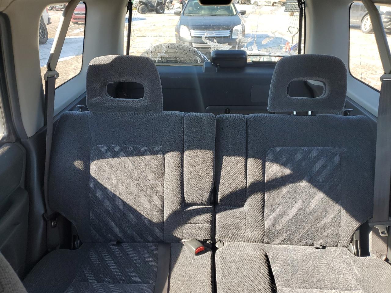 2000 Honda CR-V - Image 10