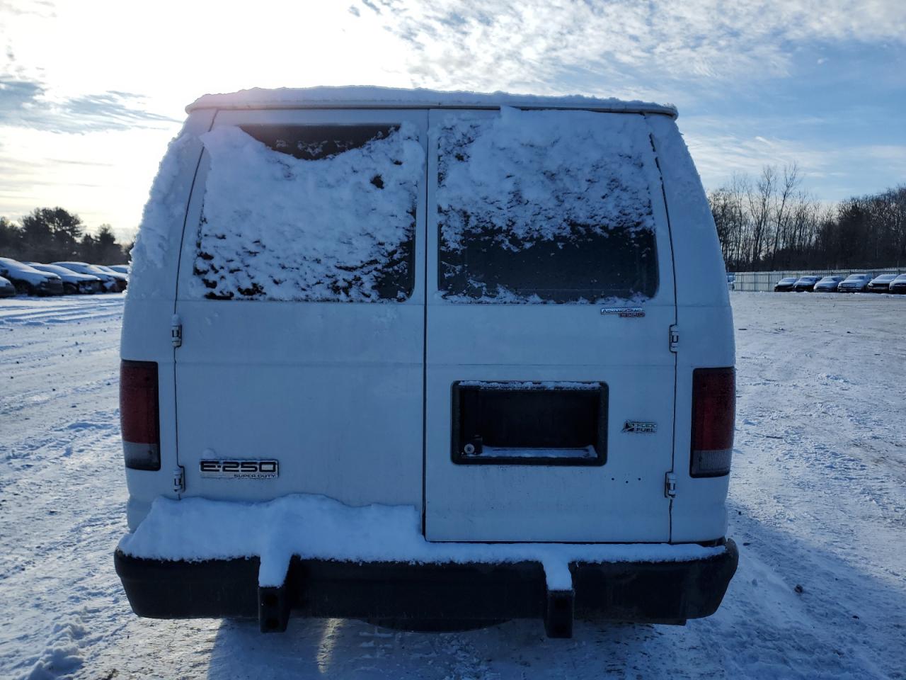 2012 Ford Econoline - Image 6