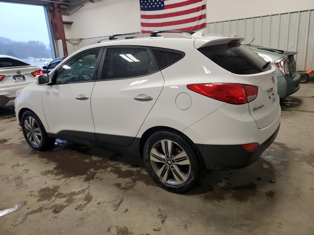 2014 Hyundai Tucson - Image 2