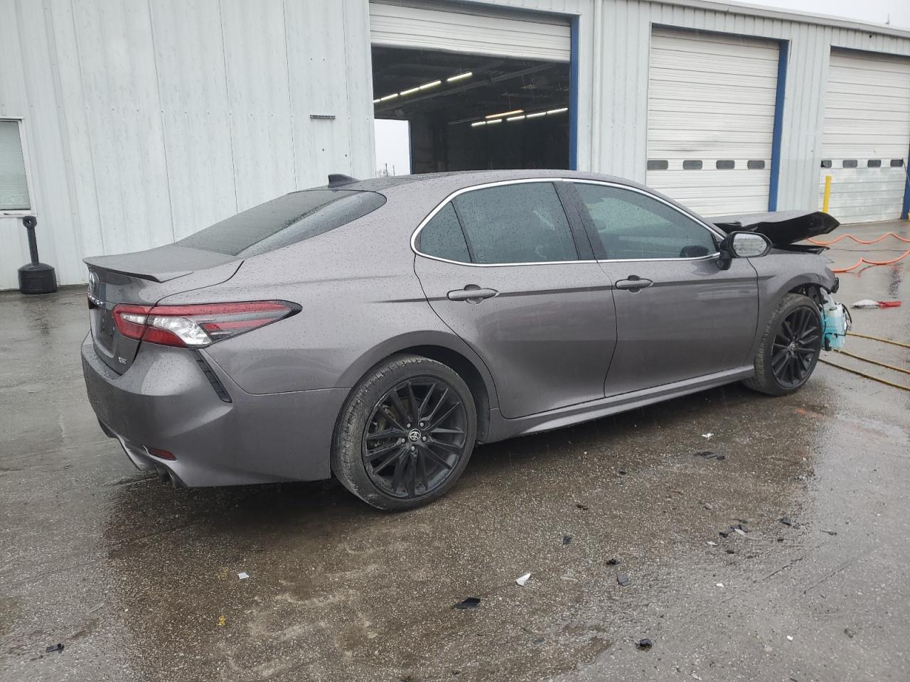 2021 Toyota Camry - Image 3