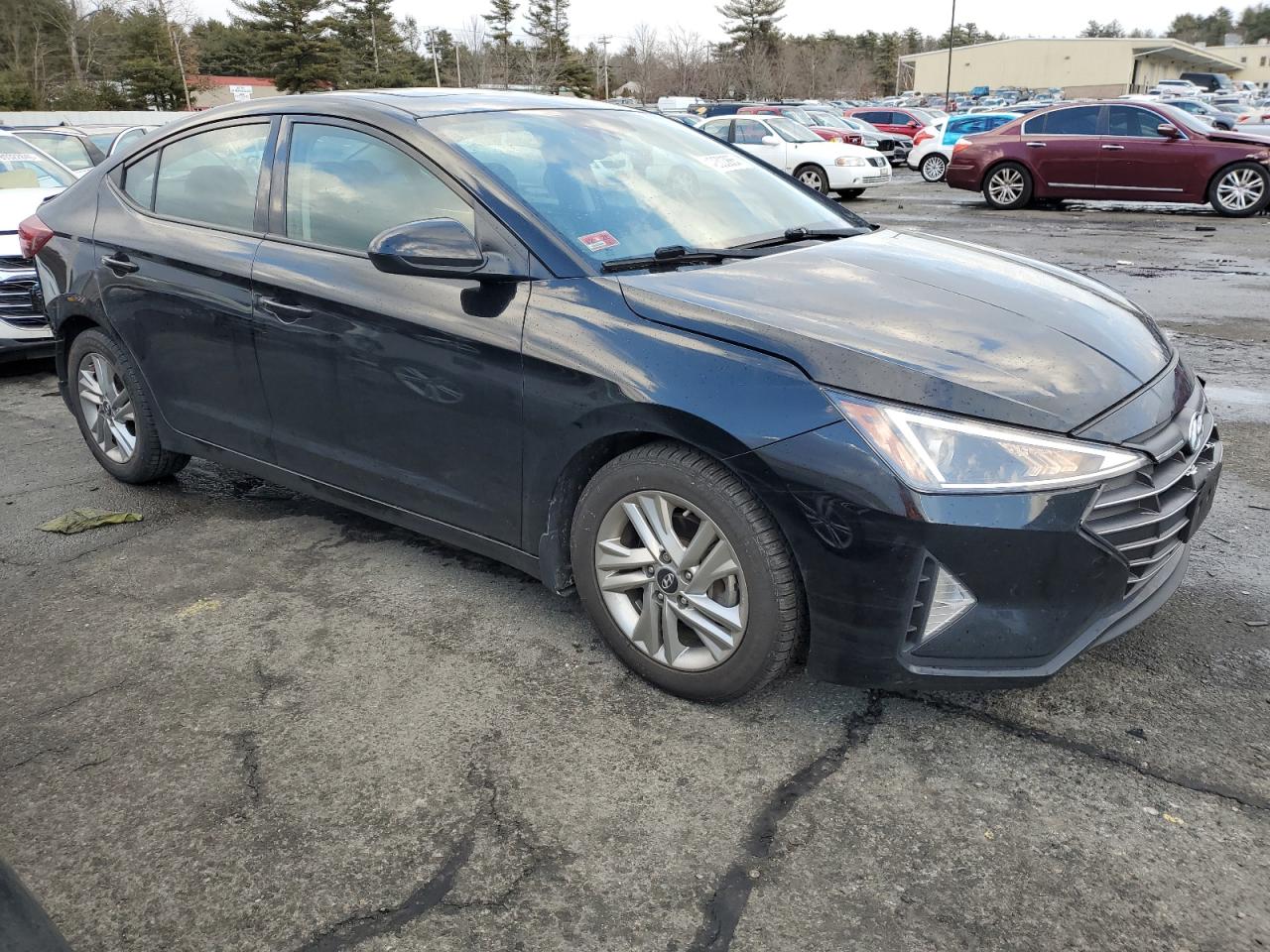2020 Hyundai Elantra - Image 4
