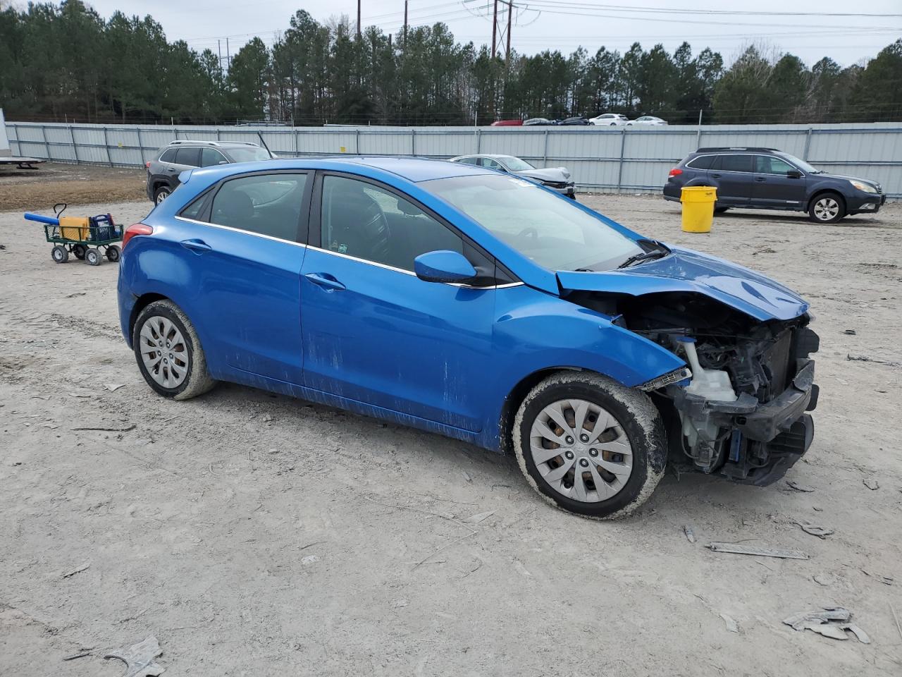 2017 Hyundai Elantra - Image 4