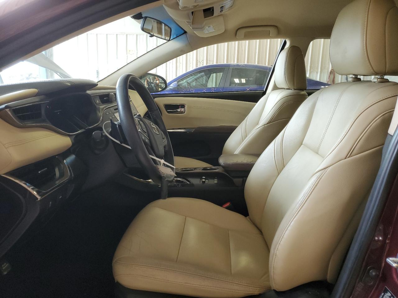 2016 Toyota Avalon - Image 7