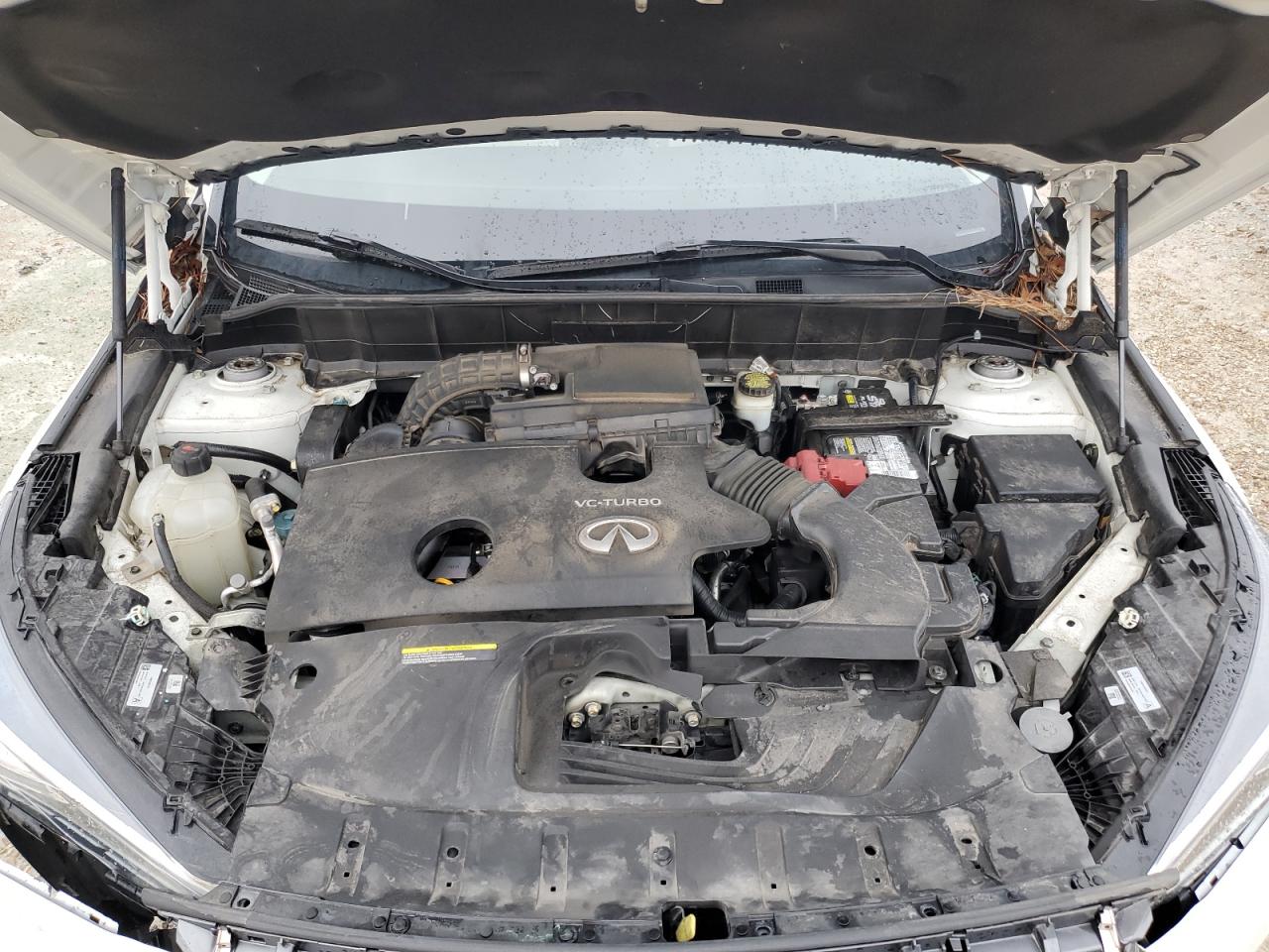 2019 Infiniti QX50 - Image 12