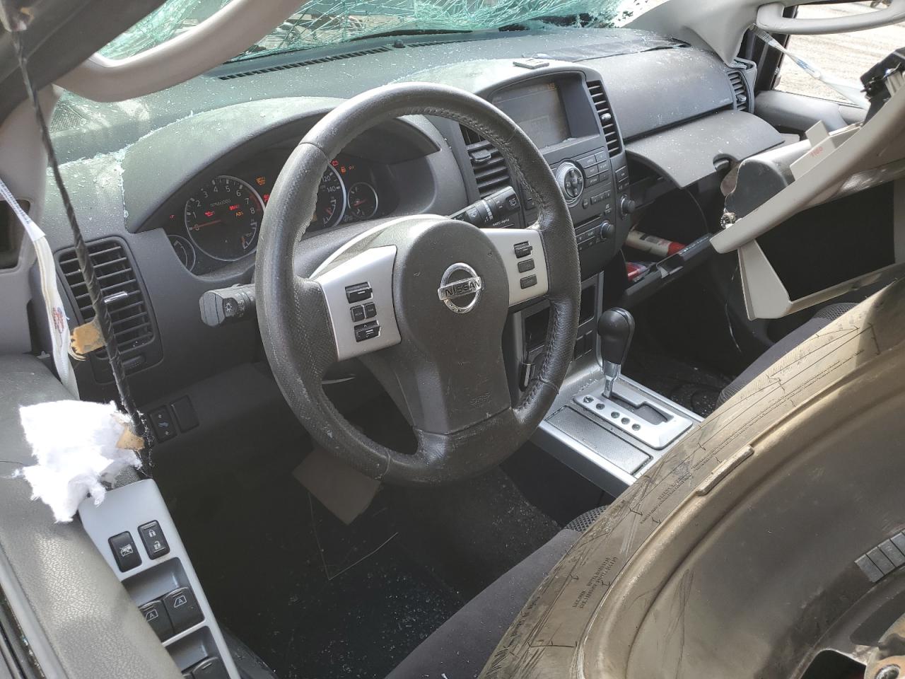2011 Nissan Pathfinder - Image 8