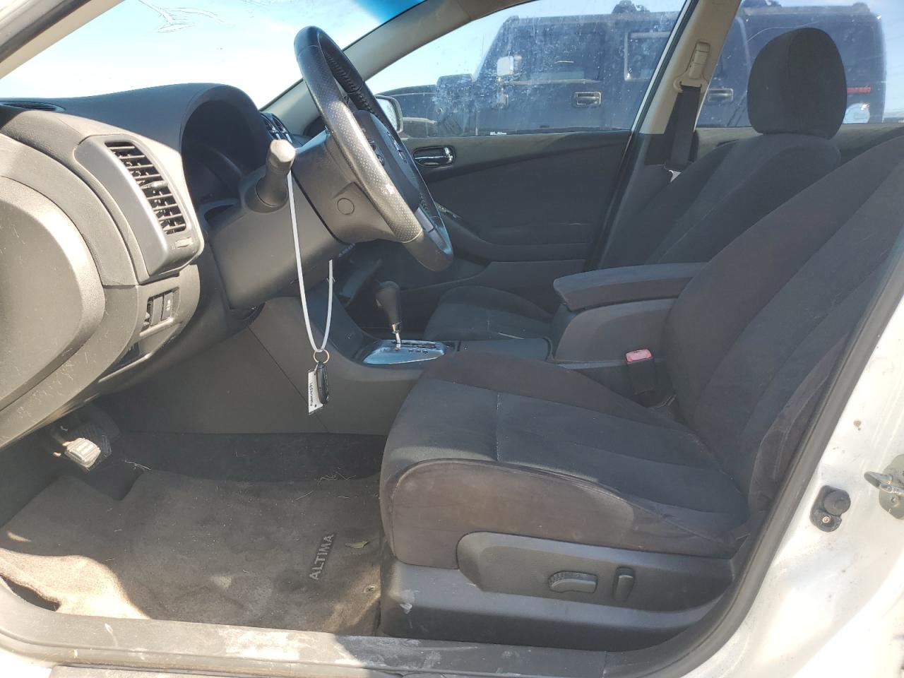 2011 Nissan Altima - Image 7