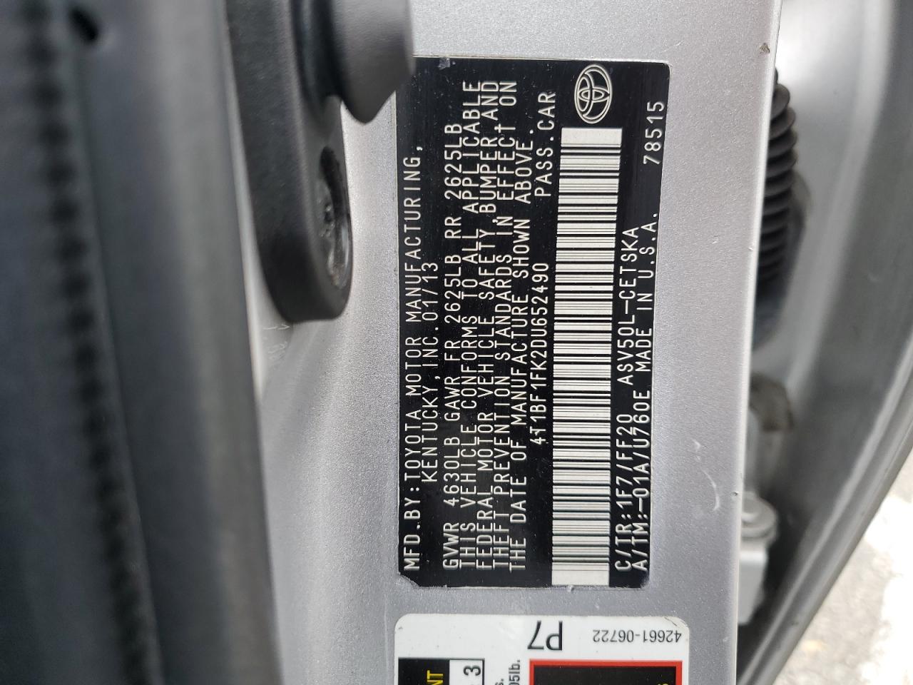 2013 Toyota Camry - Image 15