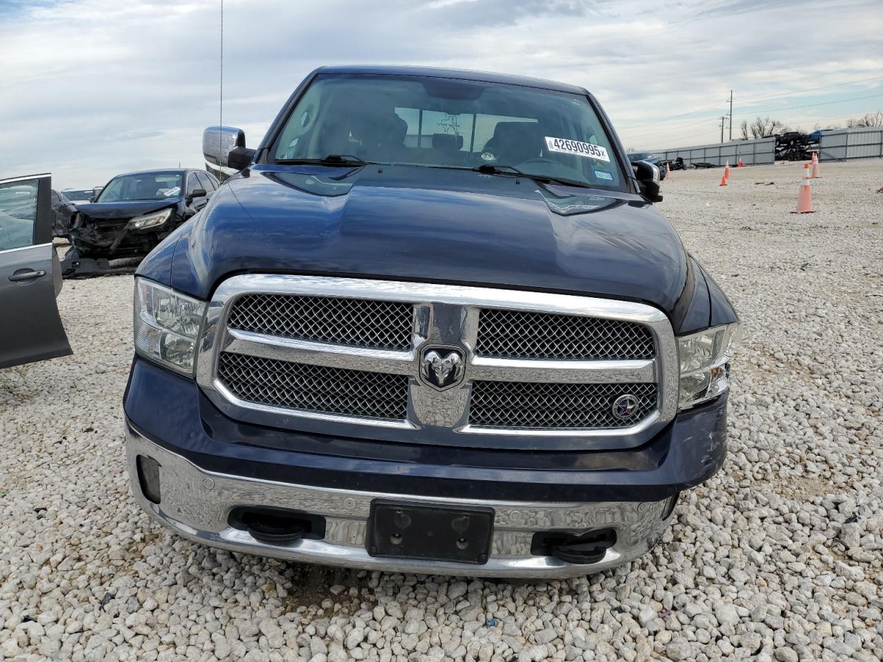 2018 RAM 1500 - Image 5