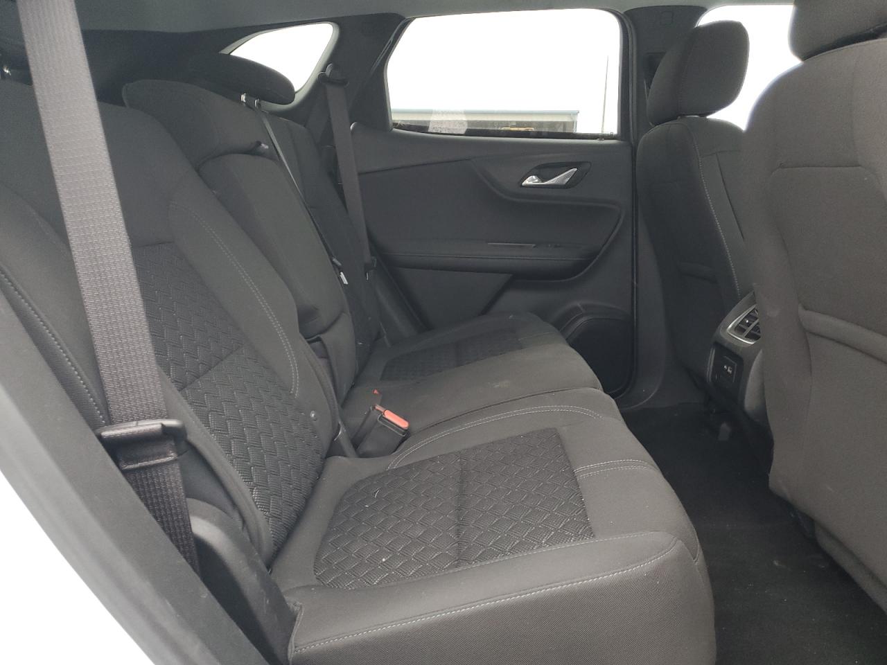 2021 Chevrolet Blazer - Image 10
