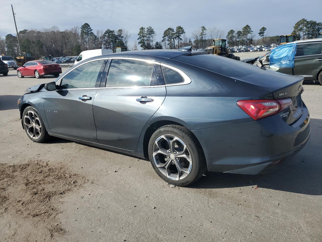 2020 Chevrolet Malibu - Image 2