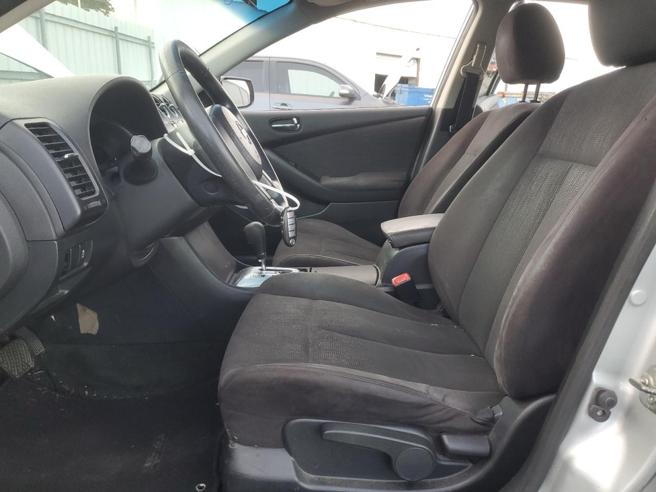 2012 Nissan Altima - Image 7