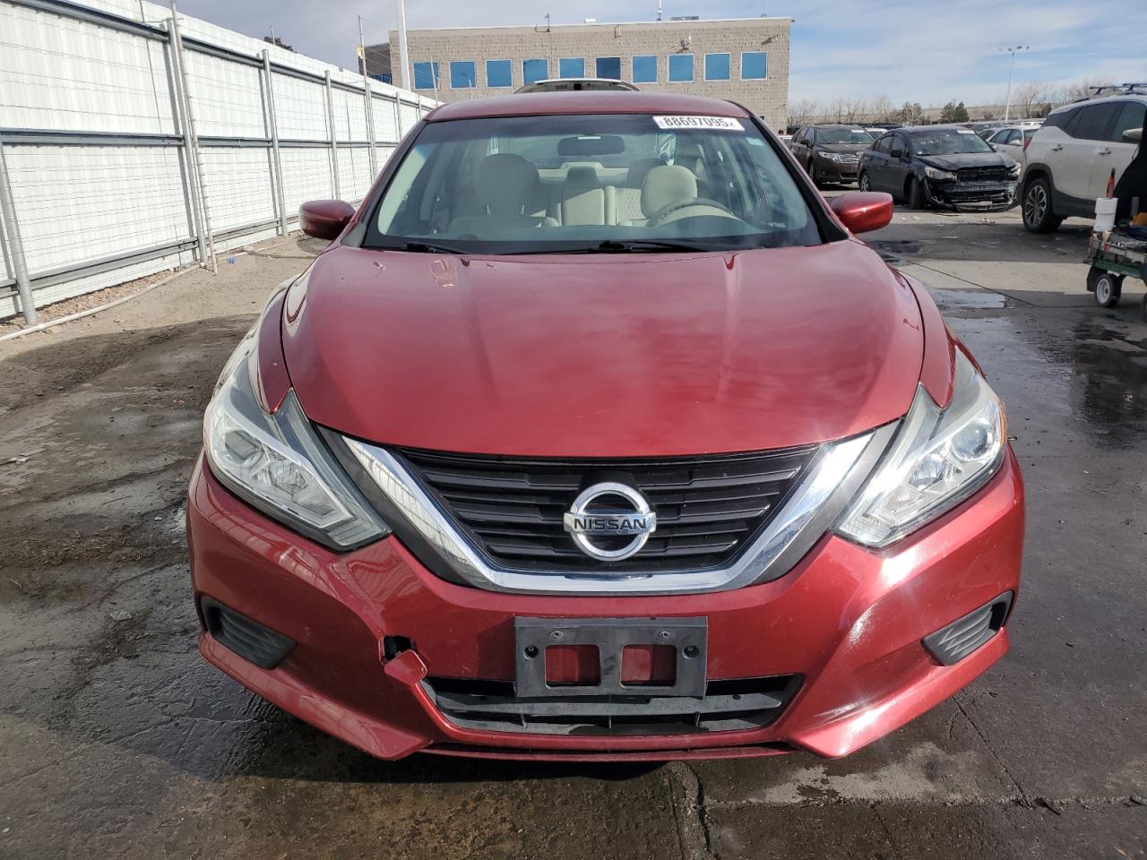 2016 Nissan Altima - Image 5