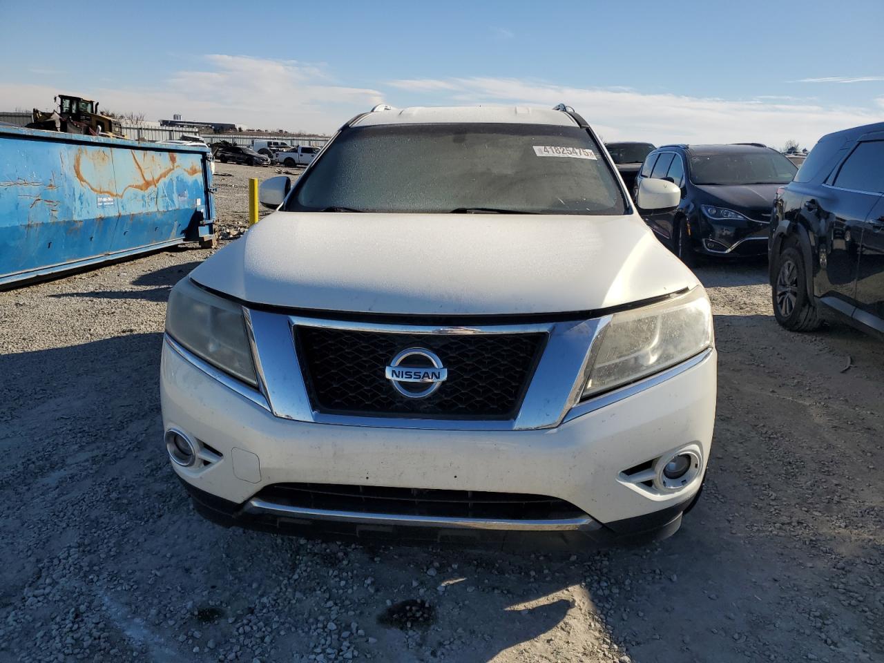 2014 Nissan Pathfinder - Image 5