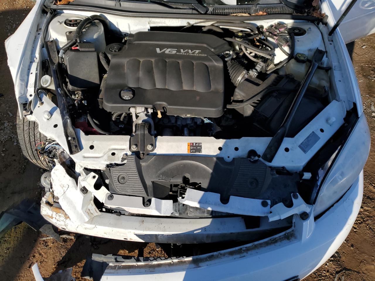 2013 Chevrolet Impala - Image 13