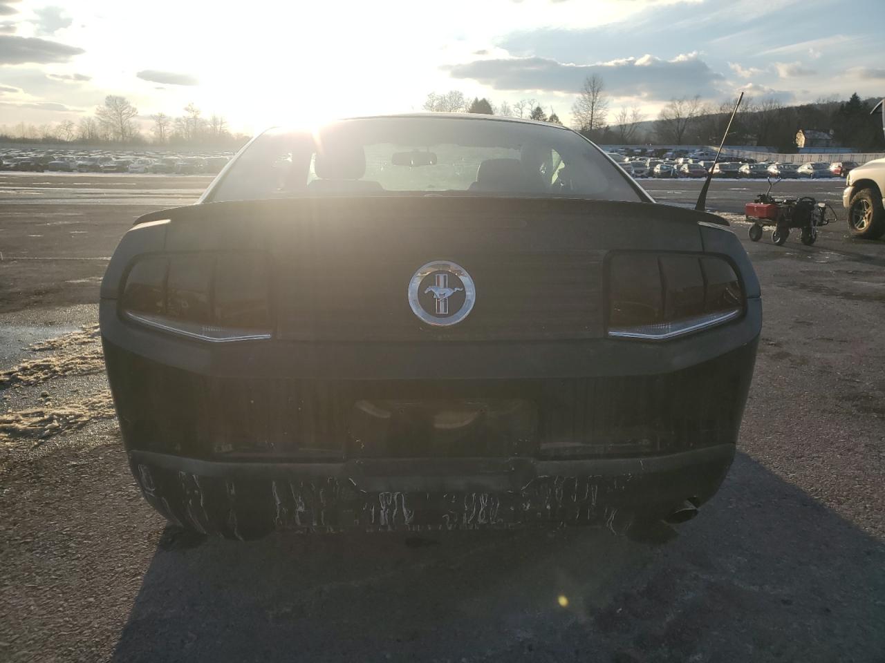 2010 Ford Mustang - Image 6