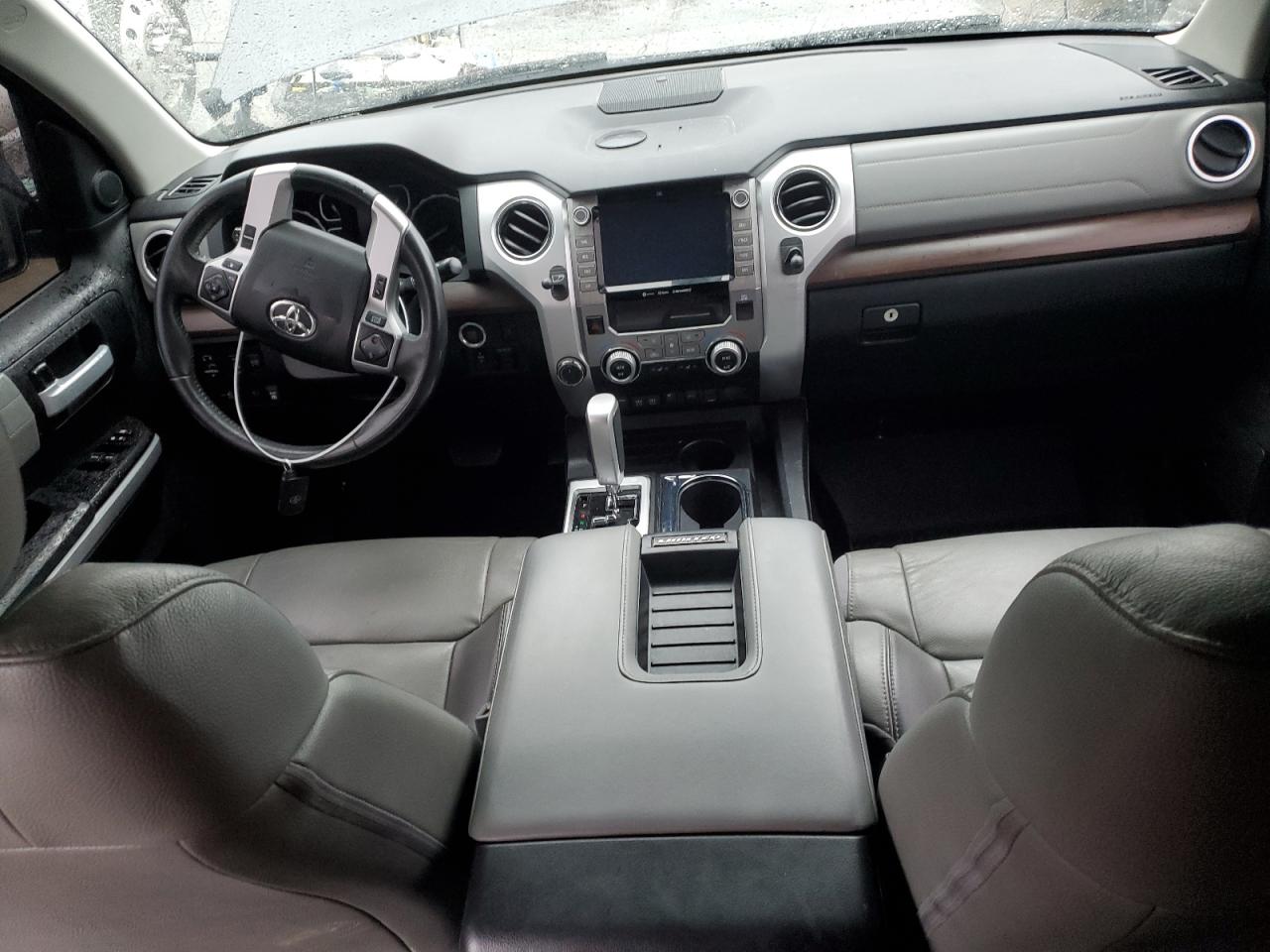 2021 Toyota Tundra - Image 8
