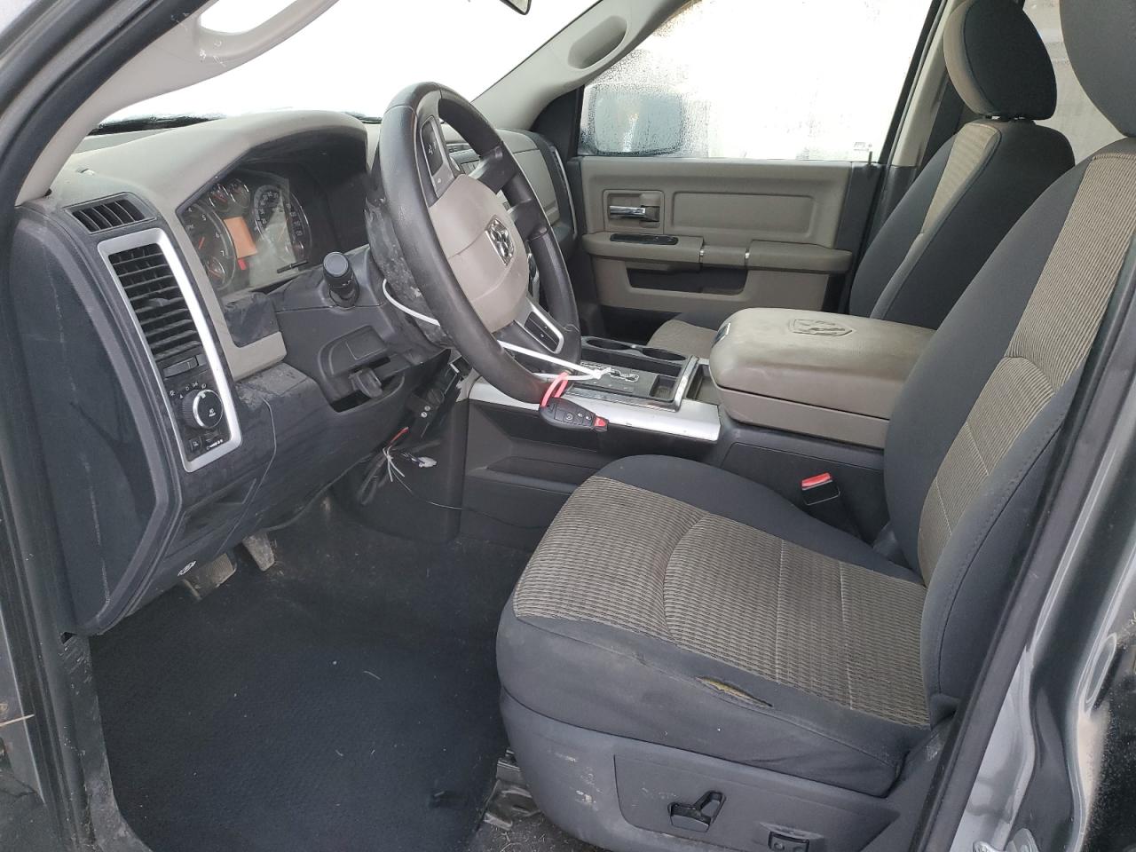 2010 Dodge RAM - Image 7