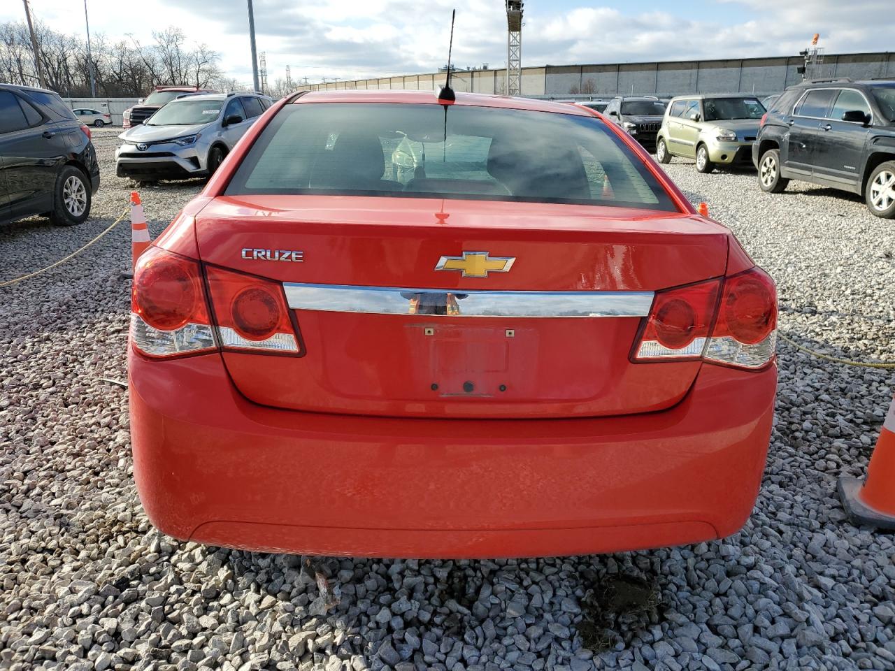 VIN 1G1PC5SH5G7213042 2016 CHEVROLET CRUZE no.6