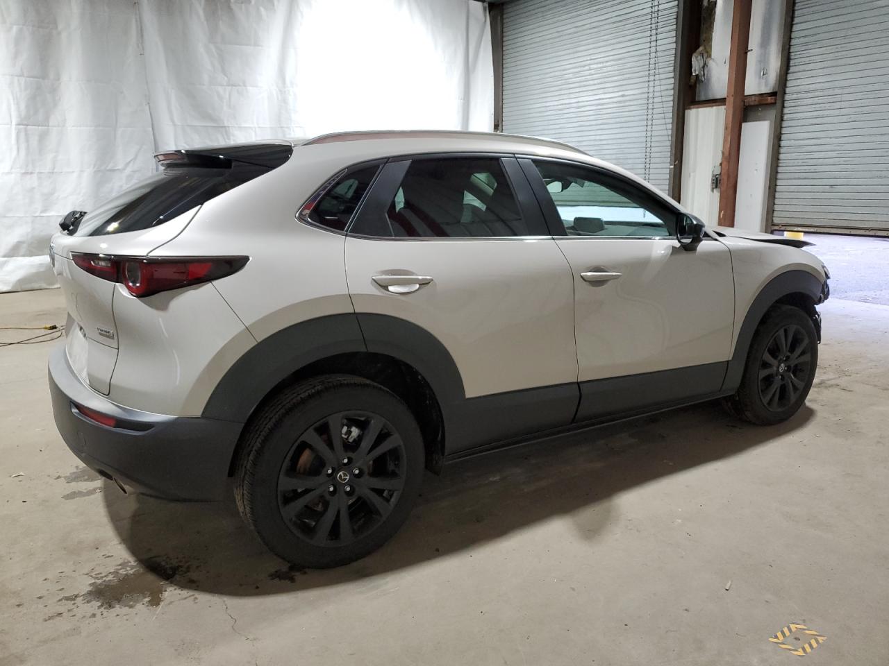 VIN 3MVDMBBM6RM651918 2024 MAZDA CX30 no.3