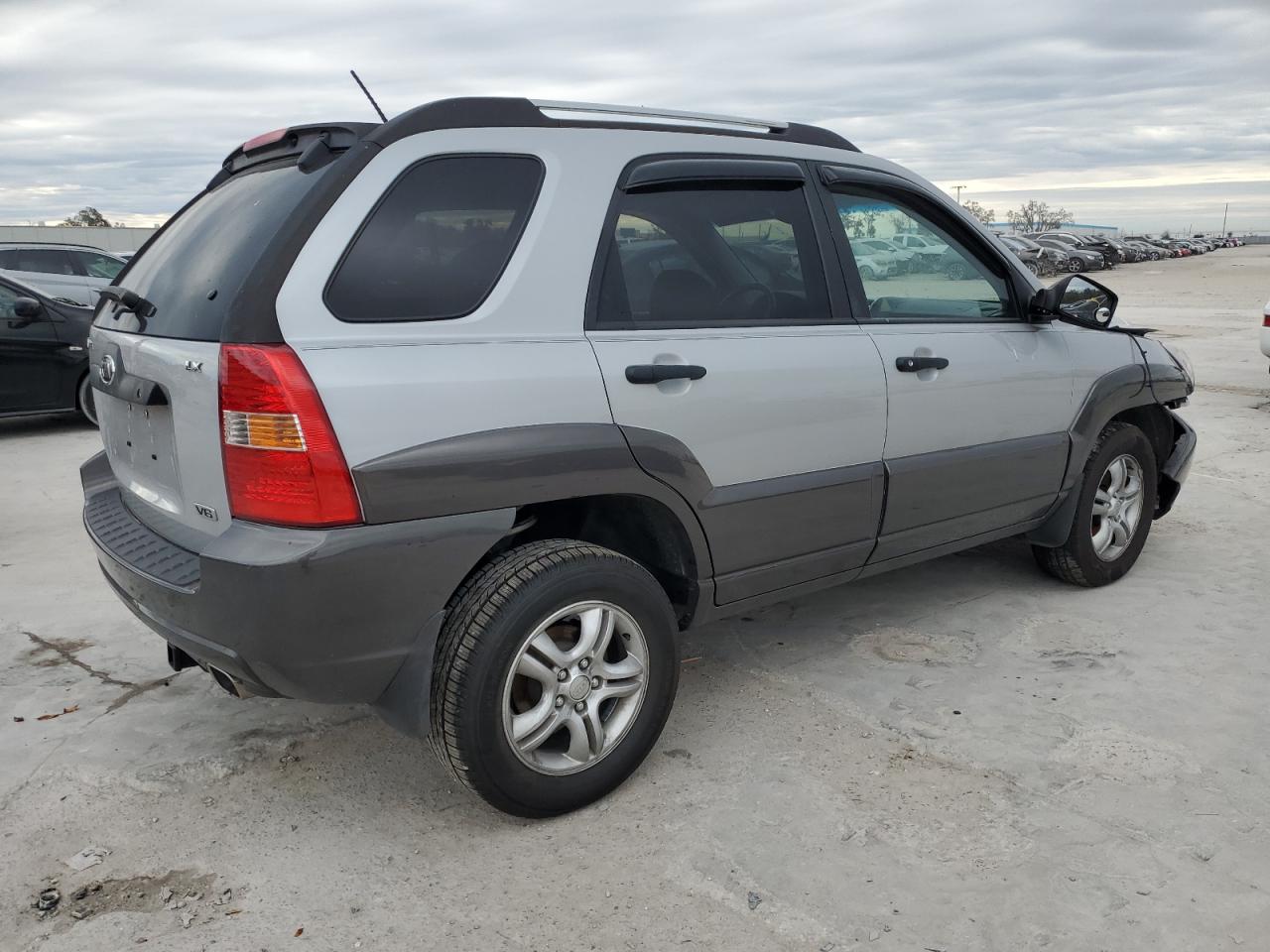 2006 Kia Sportage - Image 3
