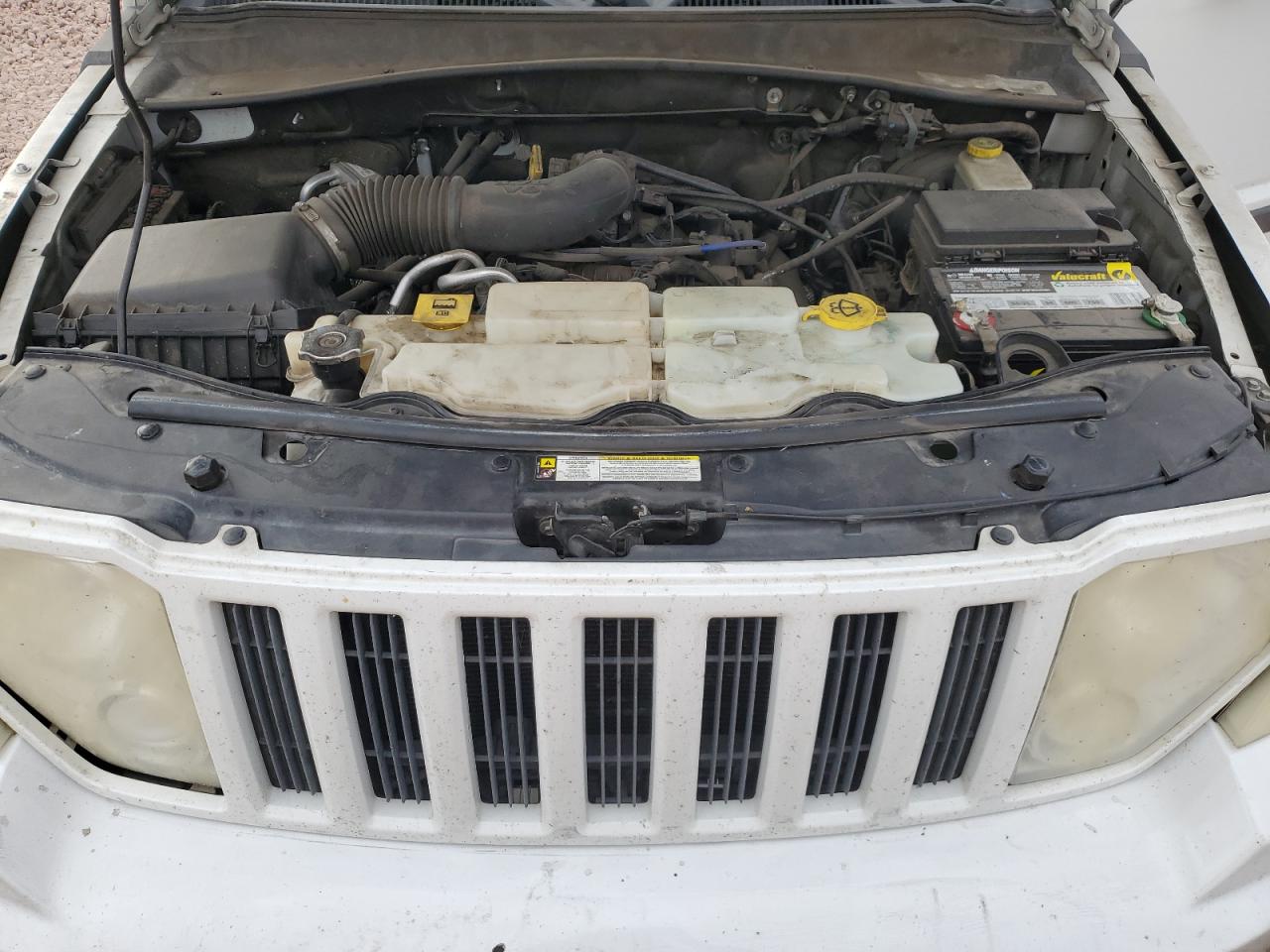 2012 Jeep Liberty (North America) - Image 13