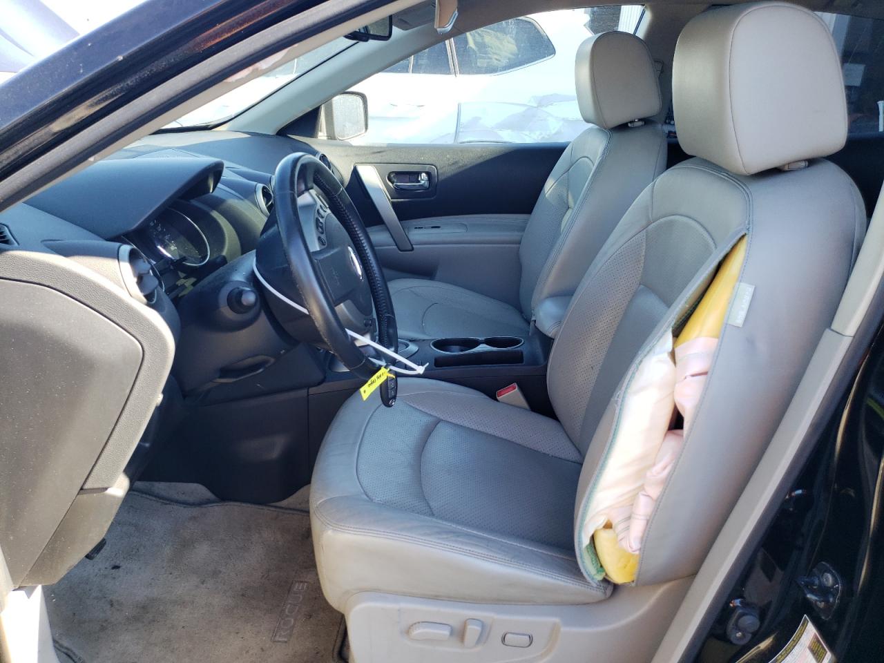 2011 Nissan Rogue - Image 7