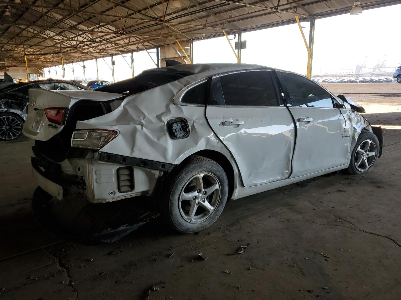 2018 Chevrolet Malibu - Image 3