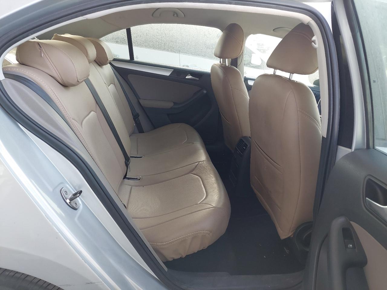 WVWRV1164CM120298 - 2012 VOLKSWAGEN JETTA - #41919235