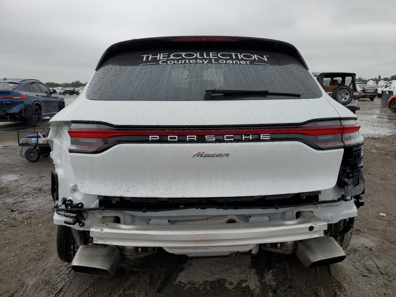 2024 Porsche Macan - Image 6