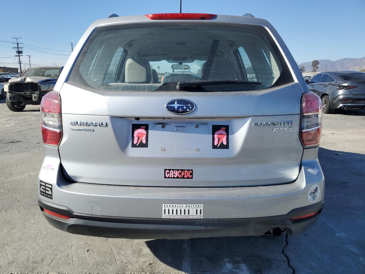2015 Subaru Forester - Image 6