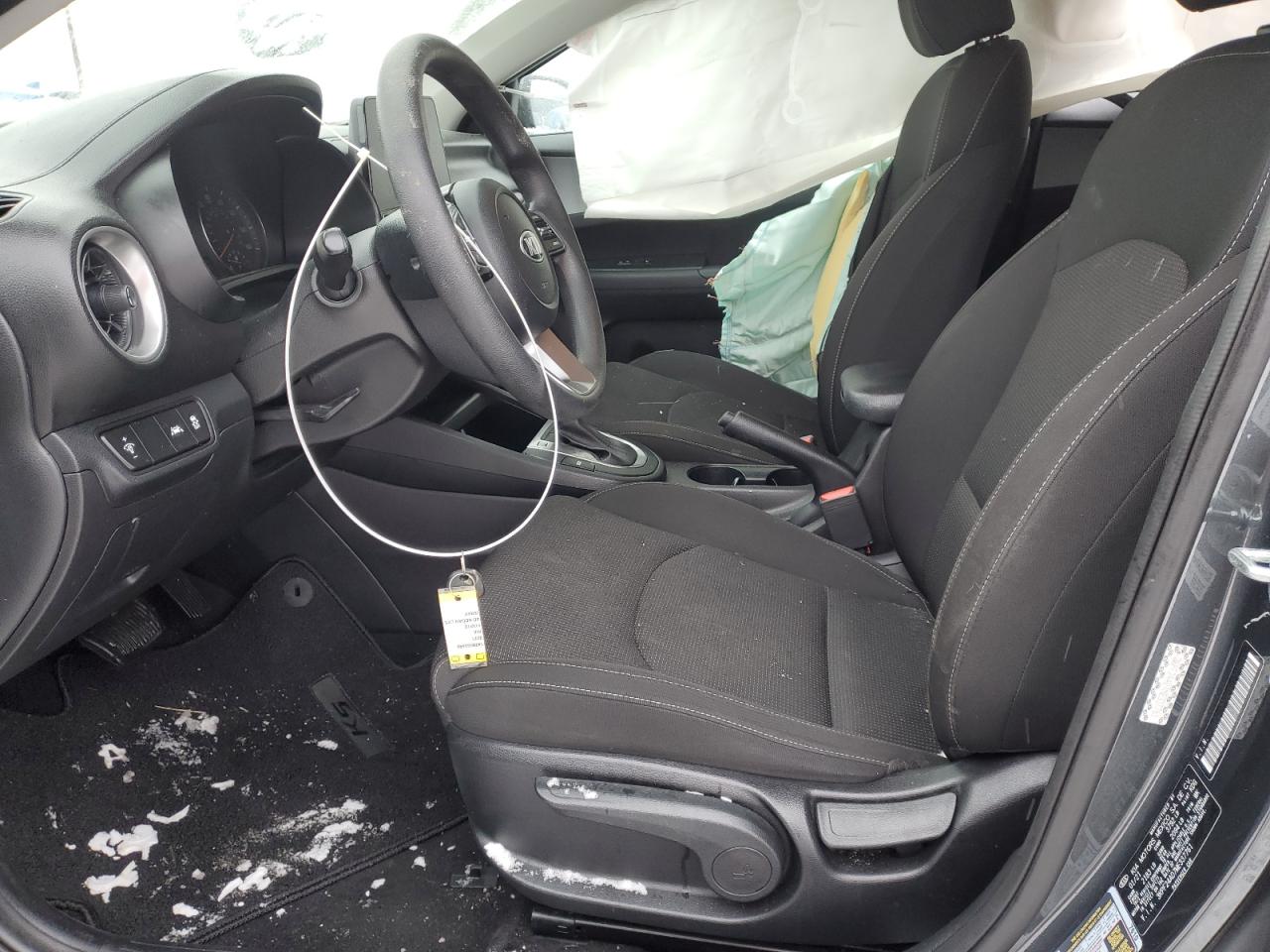 2021 Kia Forte - Image 7