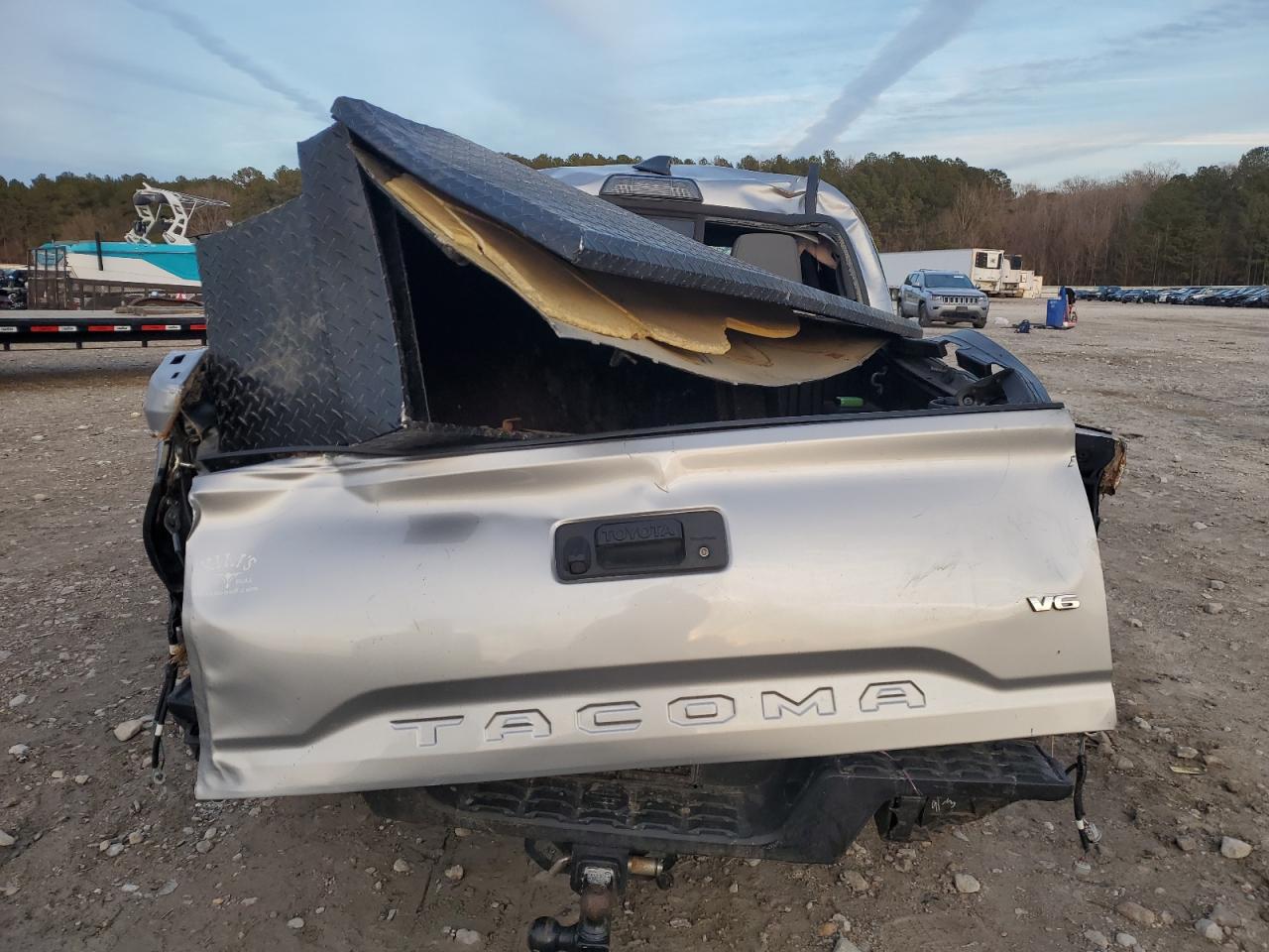 2017 Toyota Tacoma Double Cab VIN: 5TFAZ5CN8HX051036 Lot: 88469465