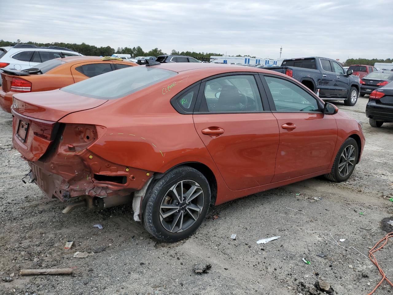 2023 Kia Forte - Image 3