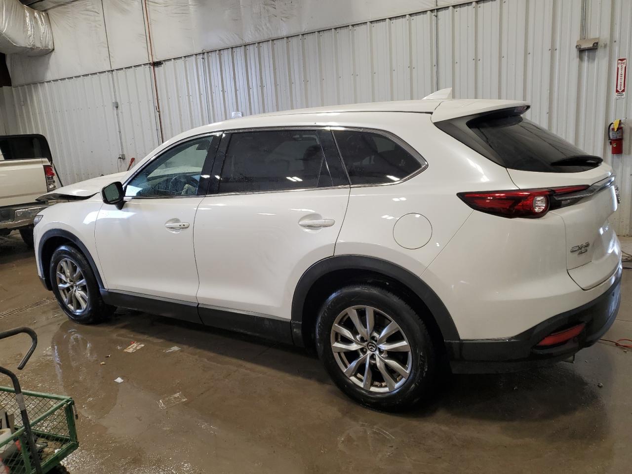 2019 Mazda CX-9 - Image 2