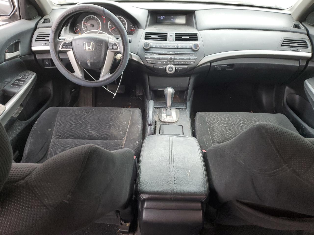 2009 Honda Accord - Image 8