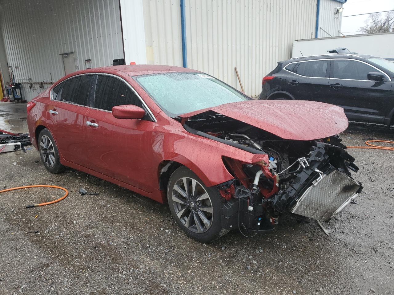 2017 Nissan Altima - Image 4