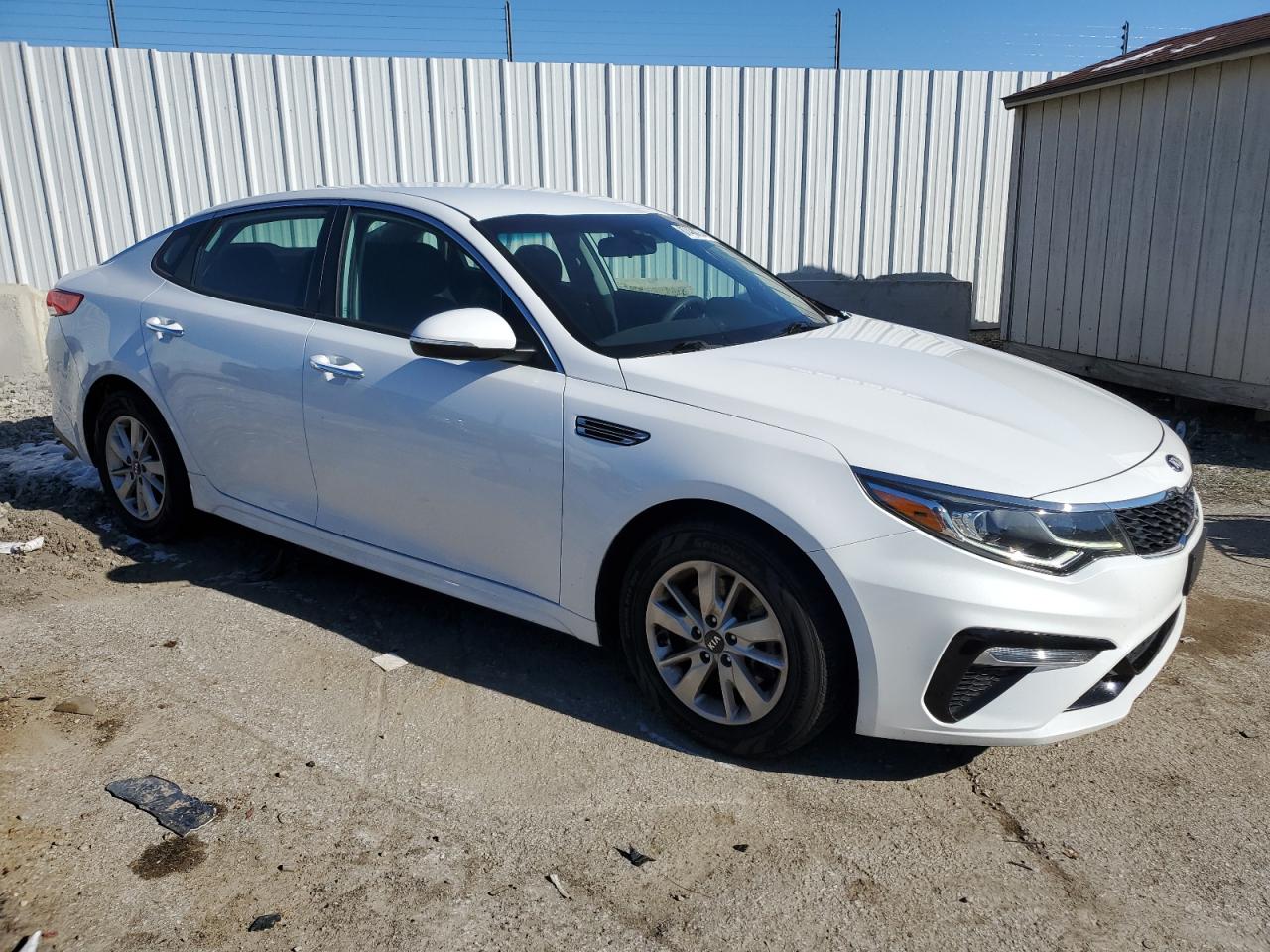 2019 Kia Optima - Image 4
