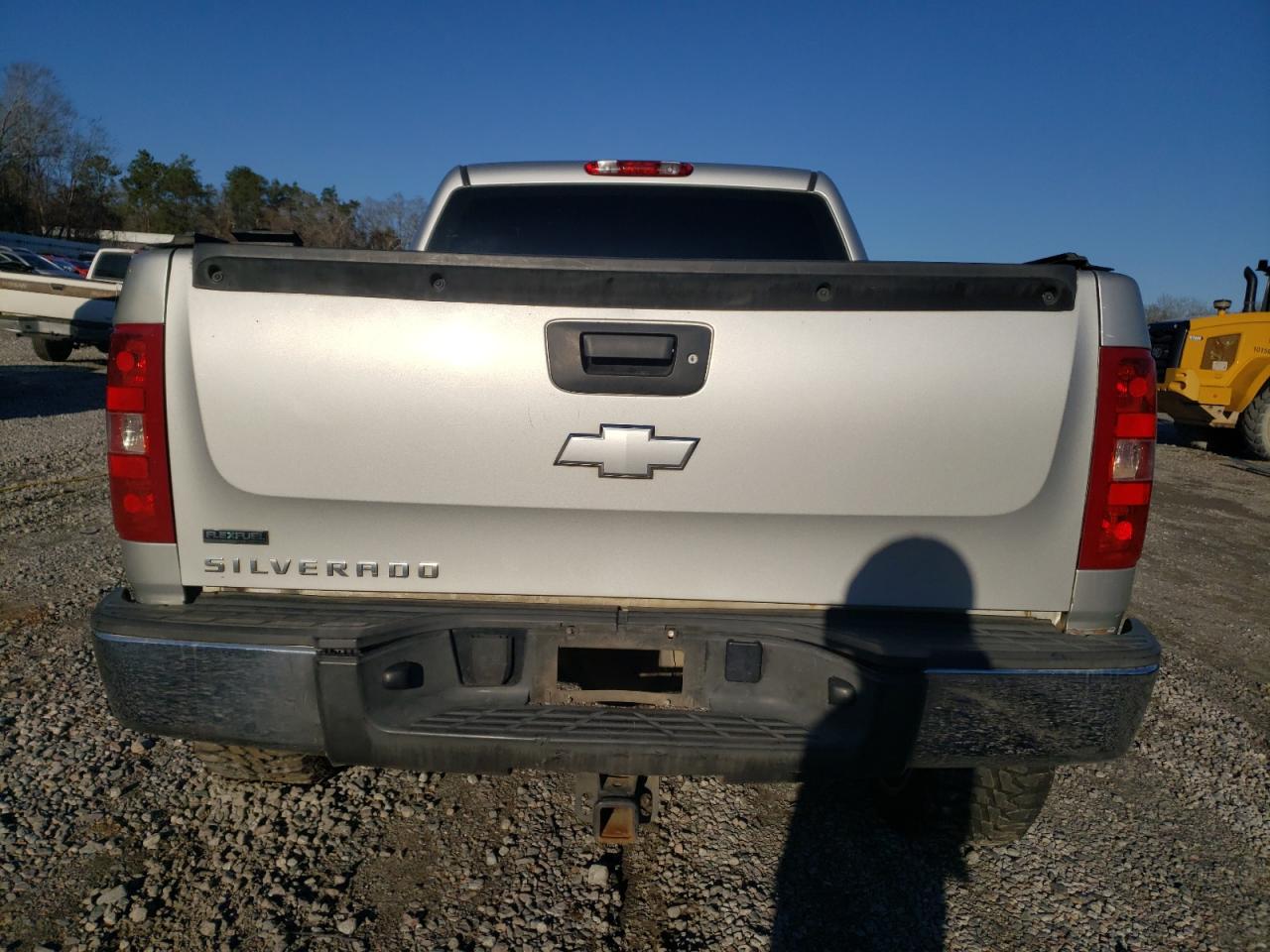 2010 Chevrolet Silverado - Image 6