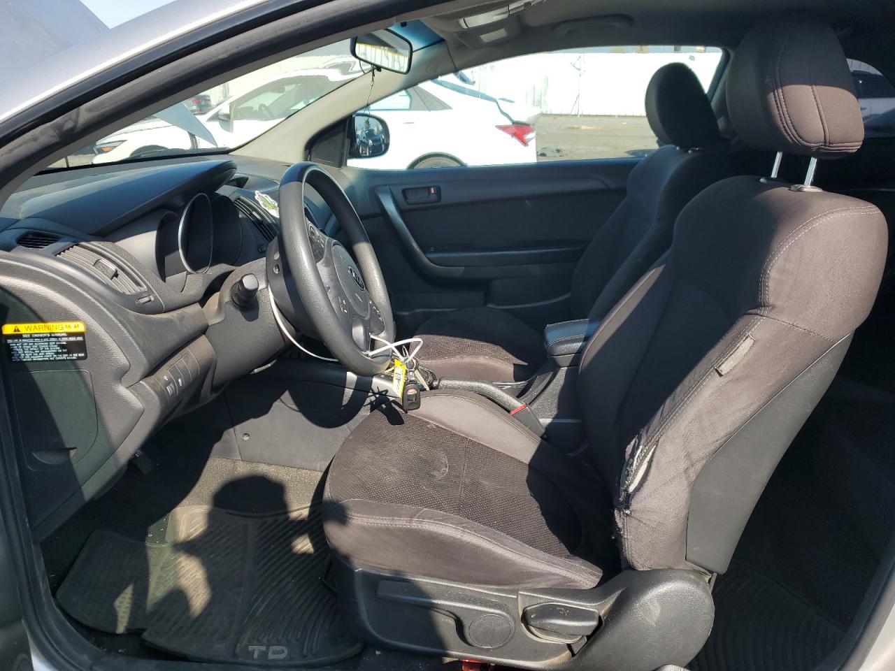 2012 Kia Forte - Image 7