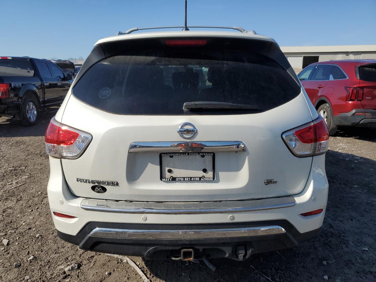2016 Nissan Pathfinder - Image 6