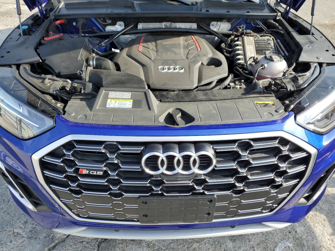 2022 Audi SQ5 - Image 14