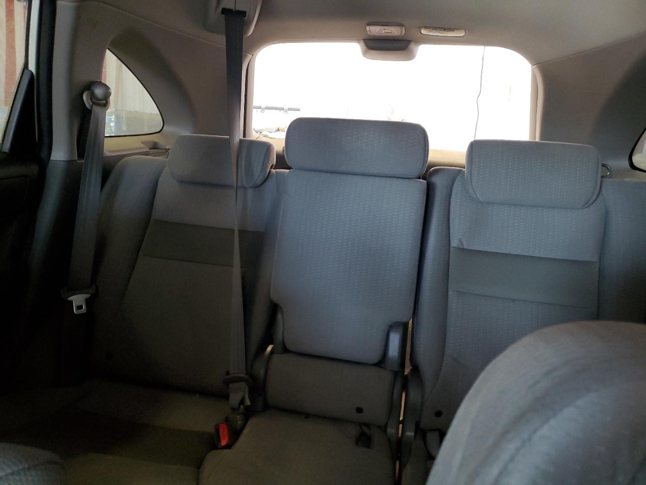 2007 Honda CR-V - Image 10