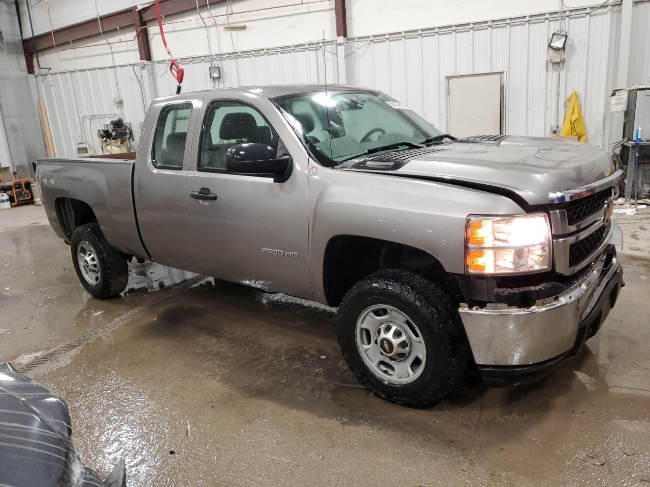 2013 Chevrolet Silverado - Image 4