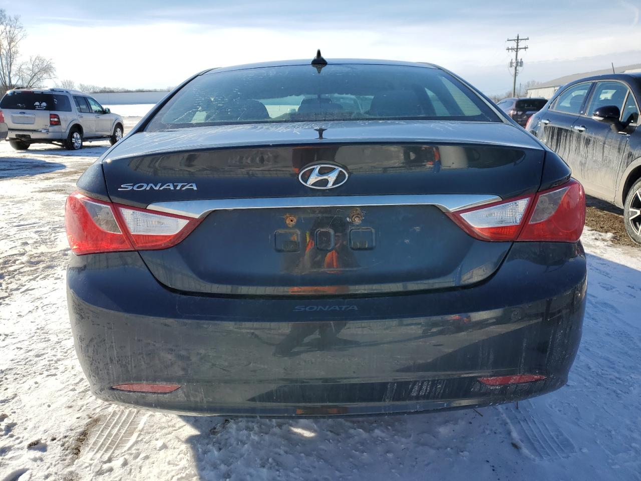2012 Hyundai Sonata - Image 7